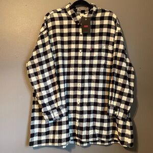NWT Levi’s Women’s Sz 3X Women’s Black White Plaid Button Down Shacket Ret $69!